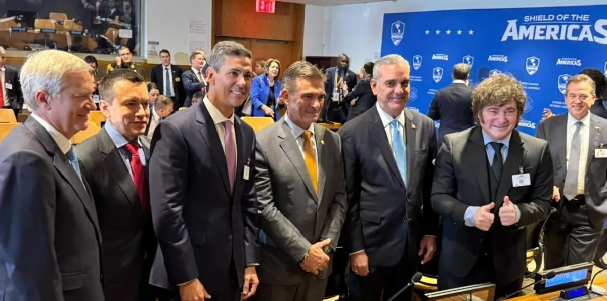 Luis Abinader y Donald Trump tratan en reunión seguridad regional