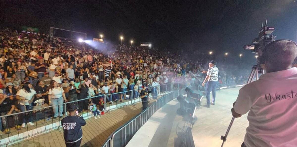 Más de 375 mil personas disfrutan de Festituricarnaval 2025 en diversas provincias