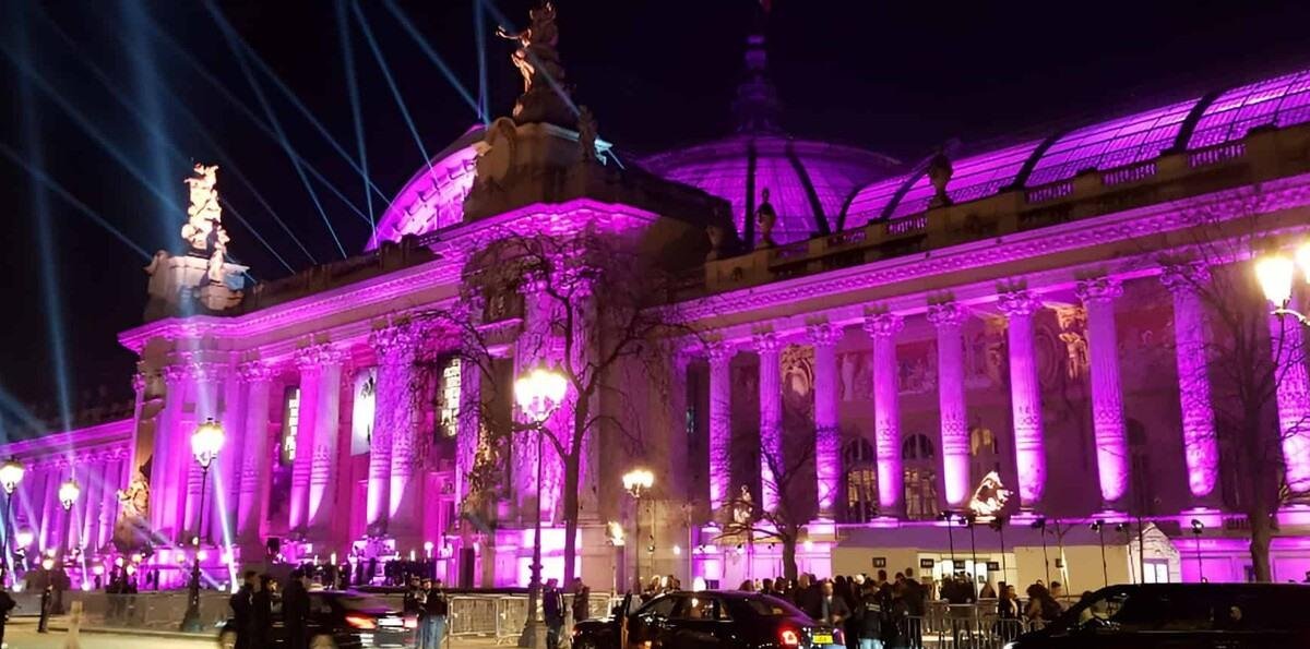 París reunirá alrededor de cien desfiles y presentaciones en su Semana de la moda femenina