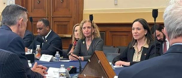 María Corina Machado dice que su principal objetivo ahora es "regresar a Venezuela"