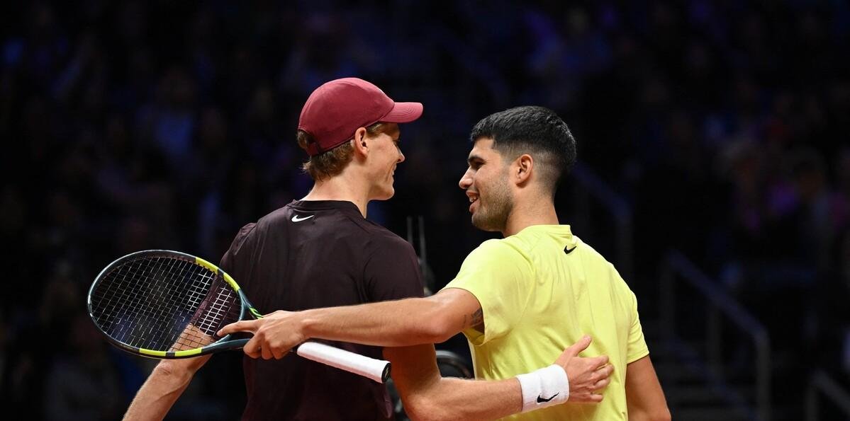 Carlos Alcaraz y Jannik Sinner ya están en cuartos del Abierto de Catar