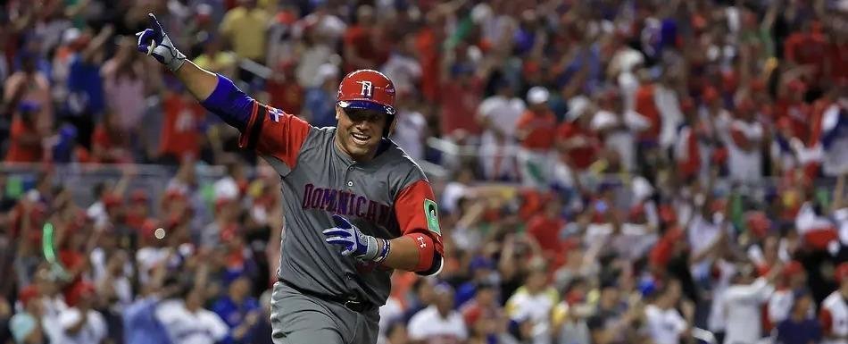 Welington Castillo brilló entre todas las estrellas en el Clásico Mundial