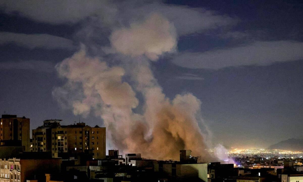 Estados Unidos destruye nueve buques de guerra iraníes, según Trump