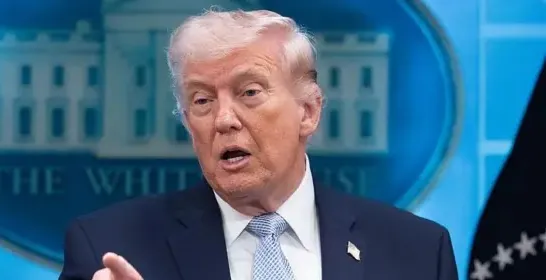 EU: Trump anuncia más ataques contra centrales eléctricas Irán