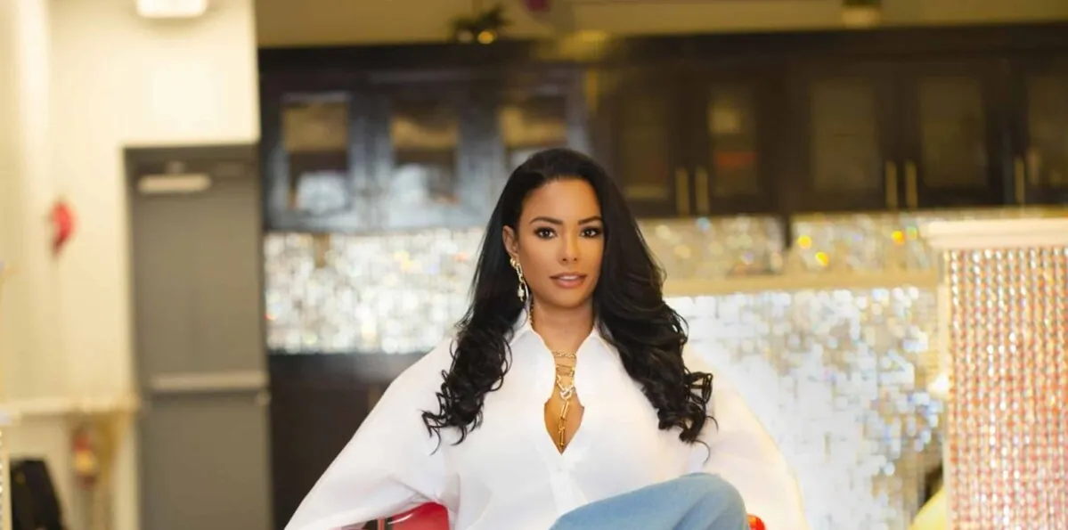 De un callejón en RD a dueña de cadena de salones en EE. UU., el "sueño americano" de Jeimy Flournoy