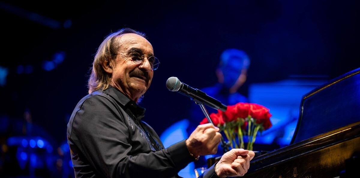 Raúl Di Blasio reafirma su grandeza en el escenario del Teatro Nacional