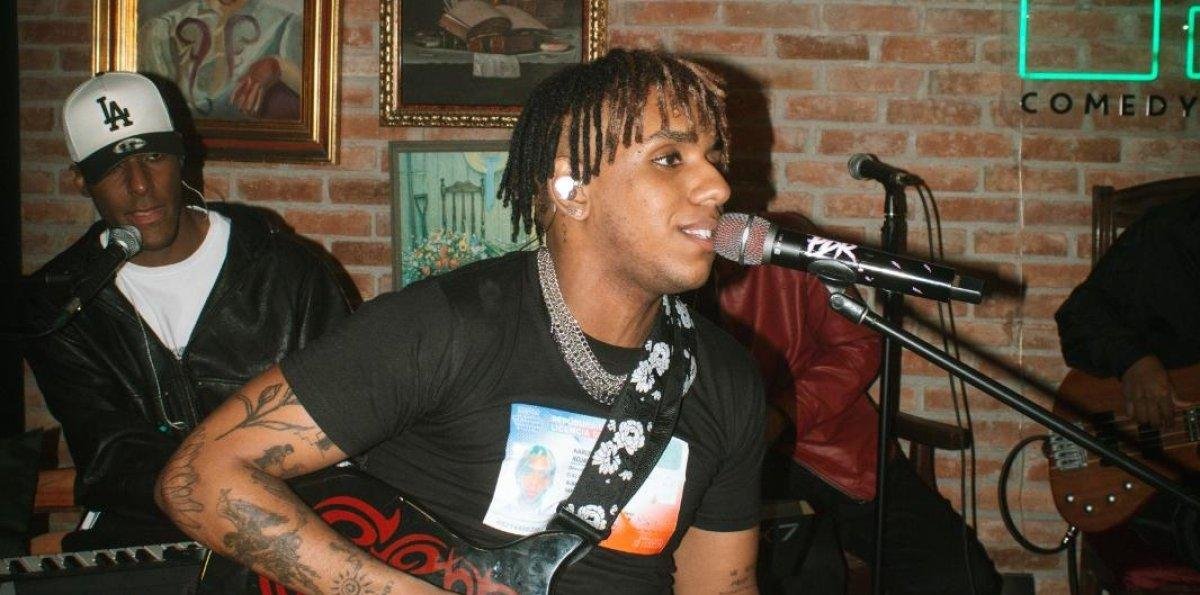 Aaron 21 llena el “Primo Day”, agradeciendo el amor a “Lo Primo”