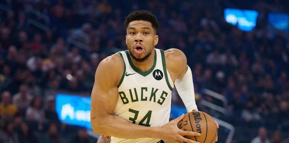 Resumen NBA: Milwaukee triunfa y Antetokounmpo luce al borde de un traspaso
