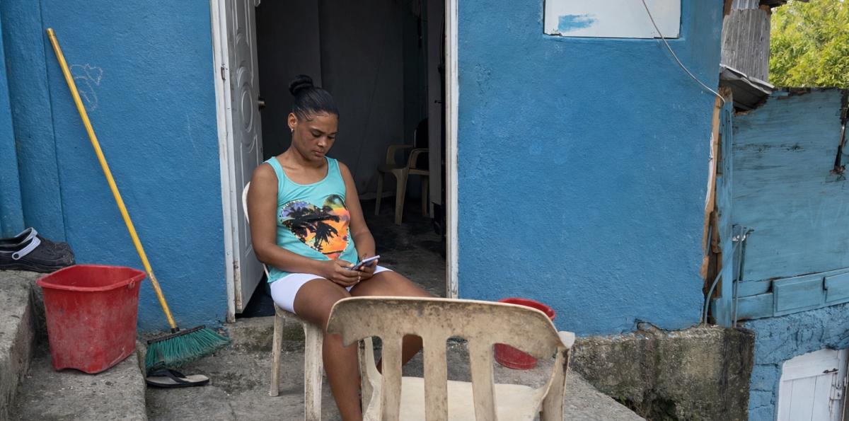 Mujer, madre y “nini”: el rostro femenino de una estadística preocupante