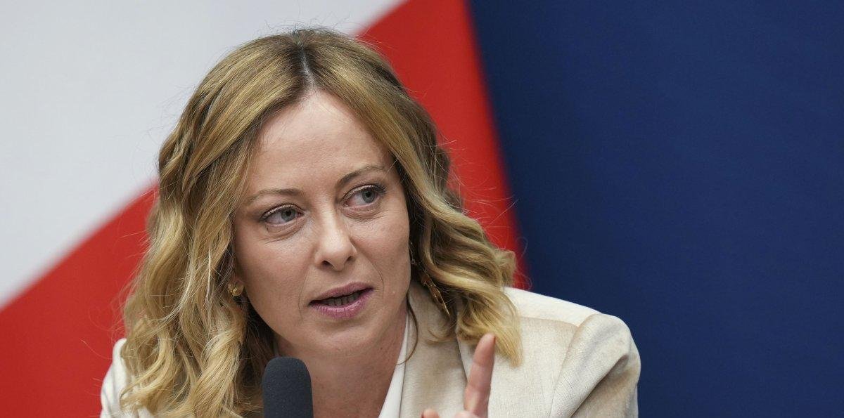 Italia recuerda a las víctimas del Holocausto: Meloni enfatiza la lucha contra el antisemitismo