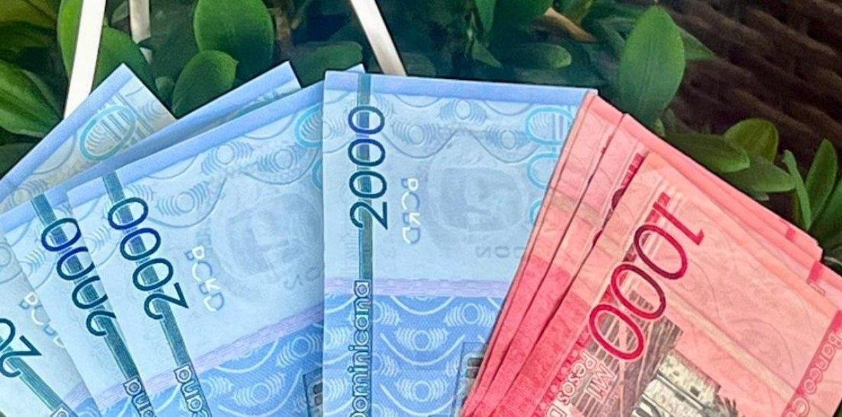 Salario mínimo sube, pero familias siguen sin cubrir gastos esenciales, según experto