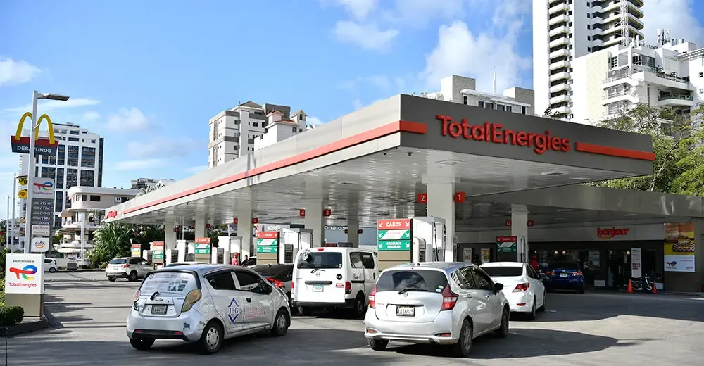 Gasolina premium y gasoil óptimo subirán RD$4.00