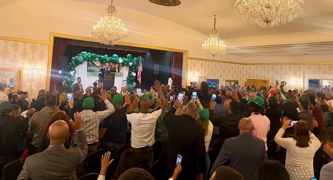 LF plantea «alianza estratégica» entre R.Dominicana y diáspora