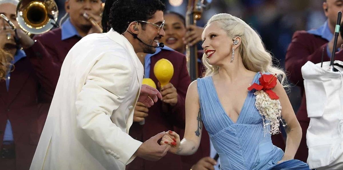 El sello dominicano llega al Super Bowl: Lady Gaga brilla vestida por Raúl López (Luar)