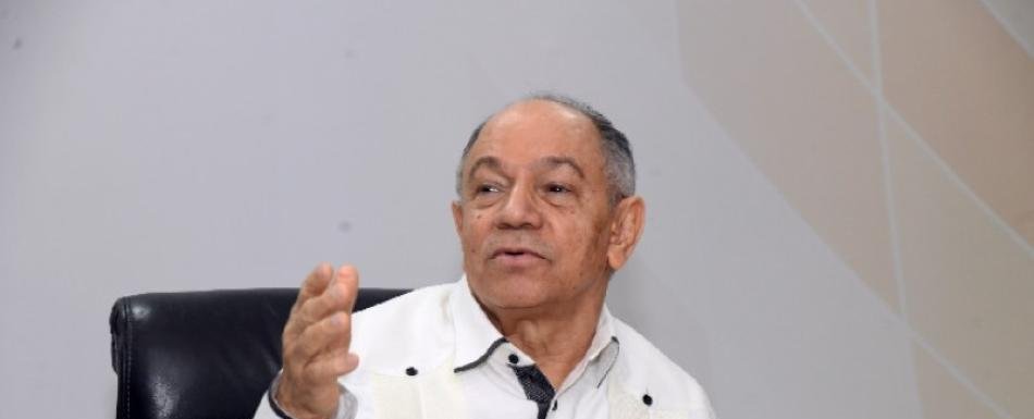 Pepe Abreu advierte quiebre de paz laboral y social si se modifica la cesantía