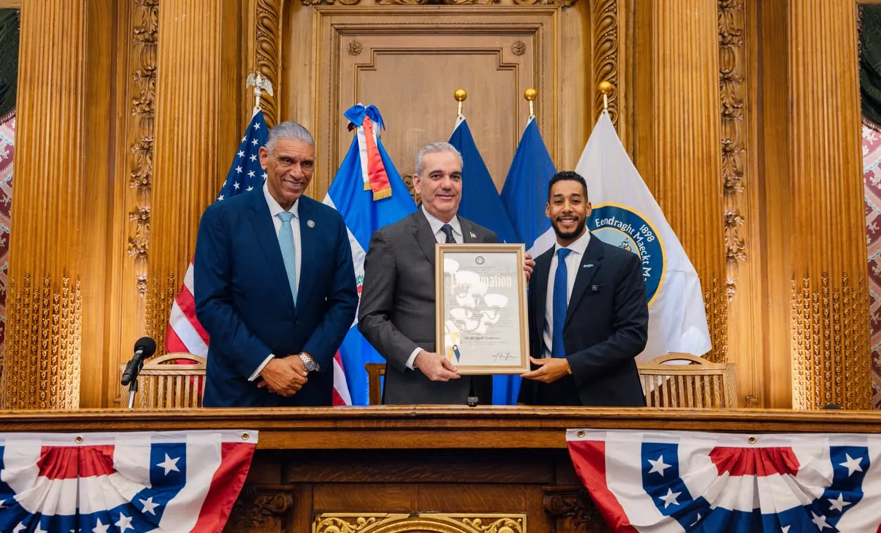 Abinader agradece en Nueva York aportes de diáspora de RD