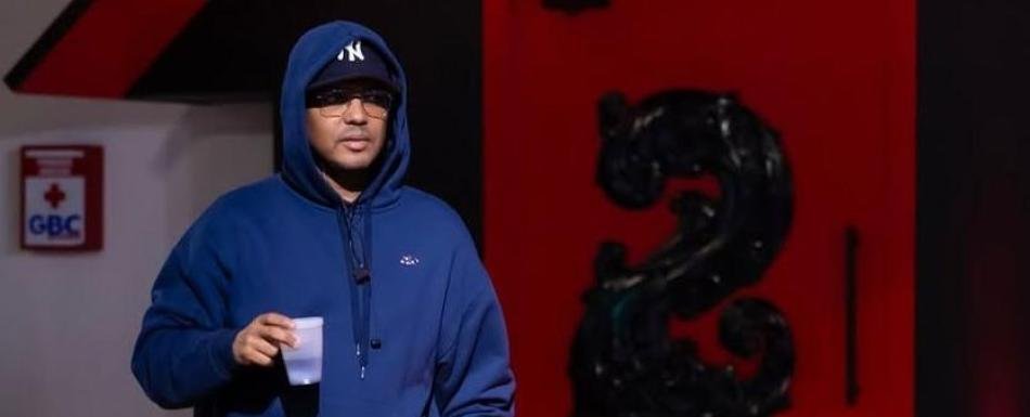 Santiago Matías estrenará su próximo proyecto digital, Planeta Alofoke, el 13 de abril