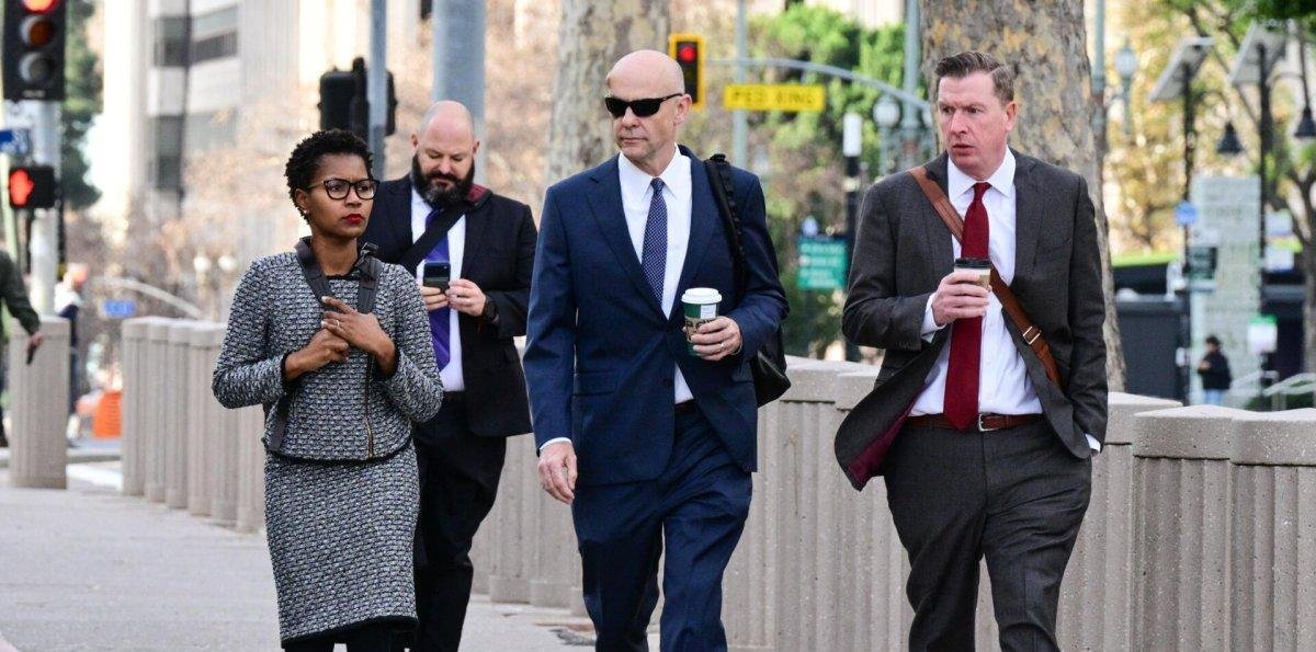 Juicio a Alphabet y Meta: qué se discute y por qué