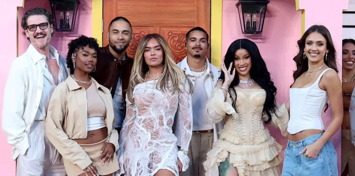 De Amelia Vega a estrellas internacionales: los famosos que brillaron en el Super Bowl