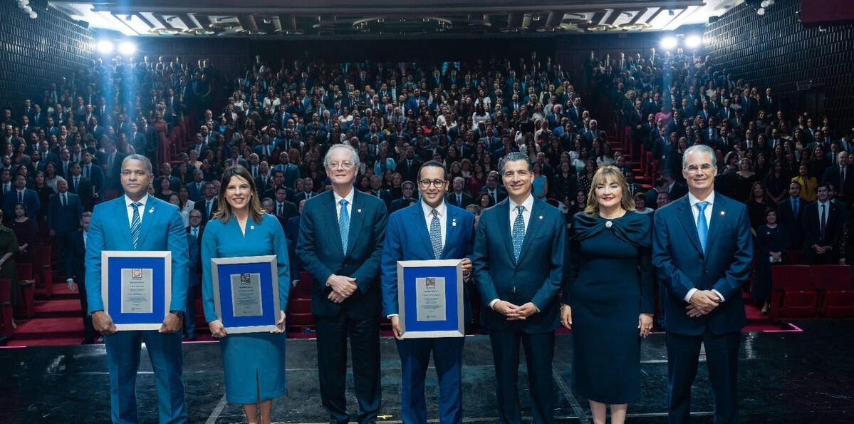 Banco Popular reconoce liderazgo de su talento gerencial