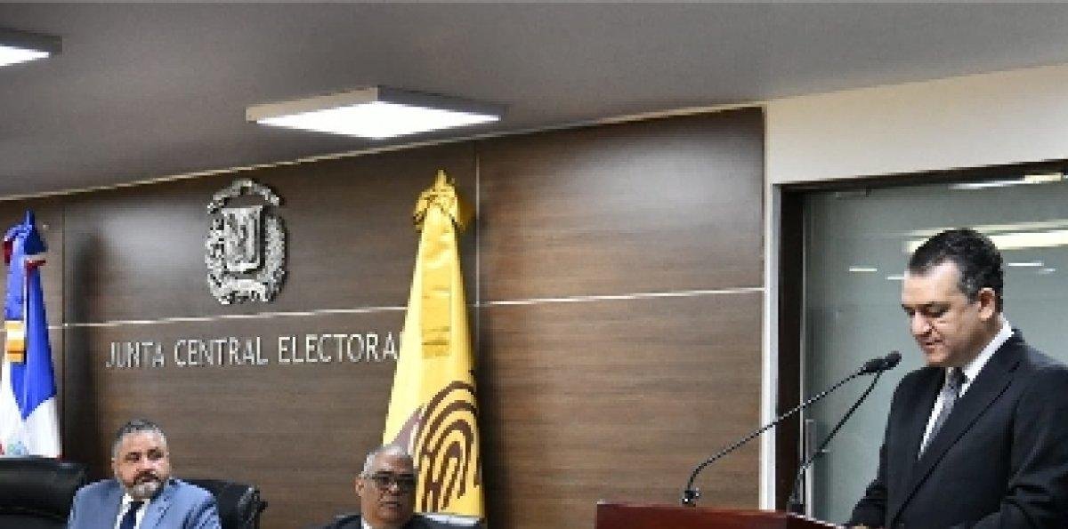 JCE presenta calendario de las elecciones de 2028