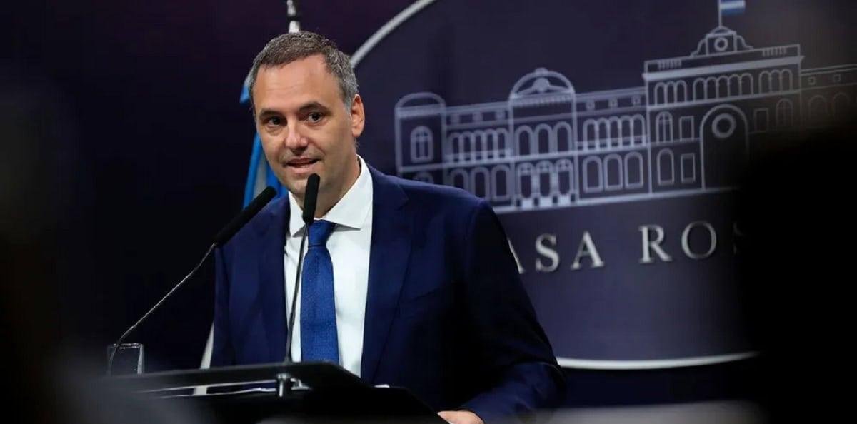 Gobierno argentino impulsa denuncias por terrorismo tras incidentes frente al Congreso