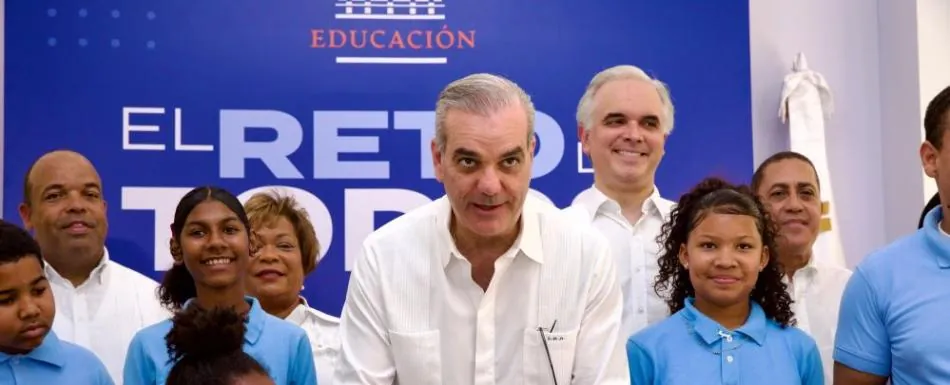 Presidente Abinader entrega varias obras en Los Alcarrizos