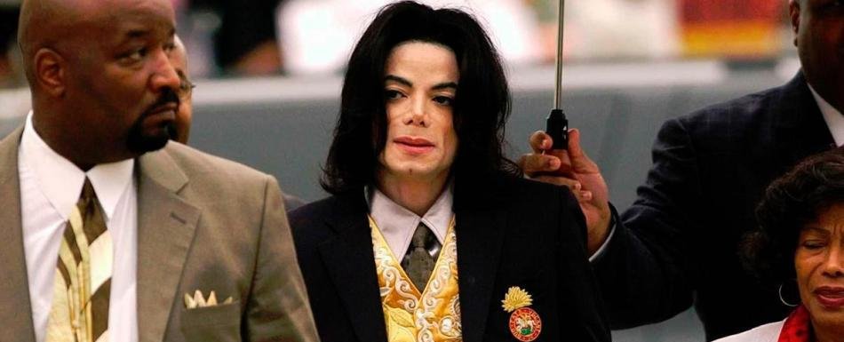 Cuatro hermanos demandan al patrimonio de Michael Jackson por tráfico sexual infantil