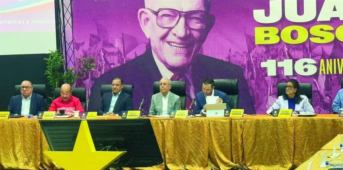 El PLD define ruta para sus presidenciables