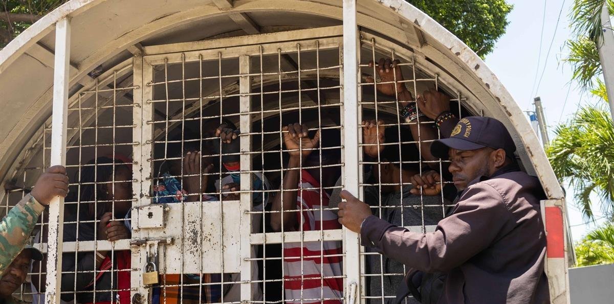 Las veces que República Dominicana ha defendido su política migratoria