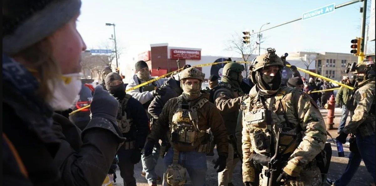 Gobierno de Donald Trump anuncia el fin del despliegue masivo de agentes migratorios