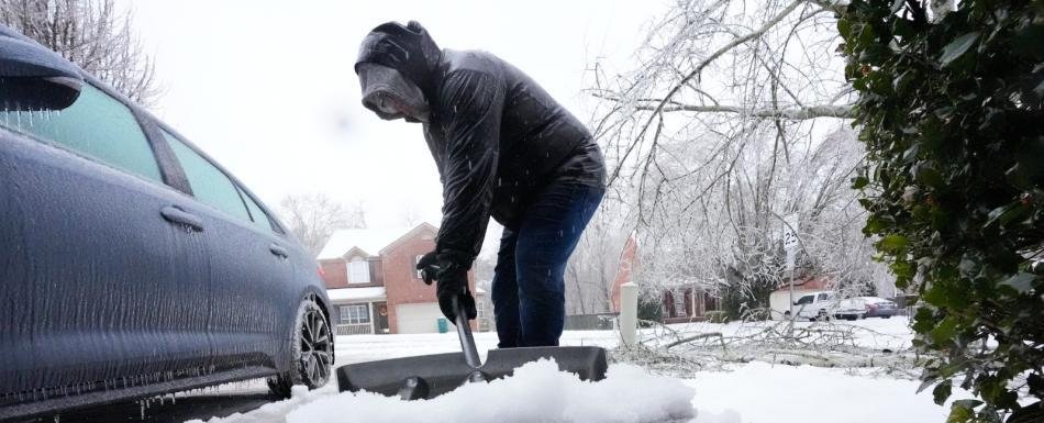 Tormenta invernal en el noreste de EE.UU. obliga a declarar emergencias y prohibir viajes