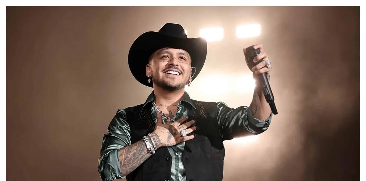 Christian Nodal regresa a República Dominicana con concierto en Altos de Chavón