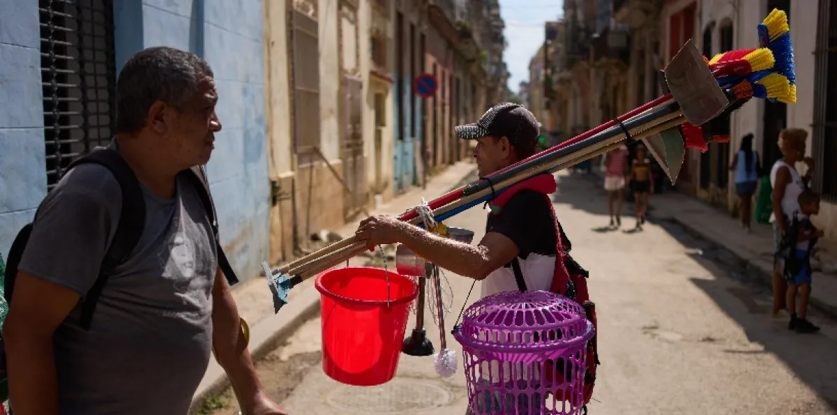 Cuba: Sanciones EEUU bloquean llegada 7 mil contenedores ayudas