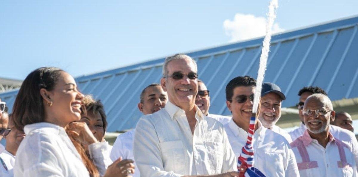 Luis Abinader inaugura ampliación Acueducto Barrera de Salinidad