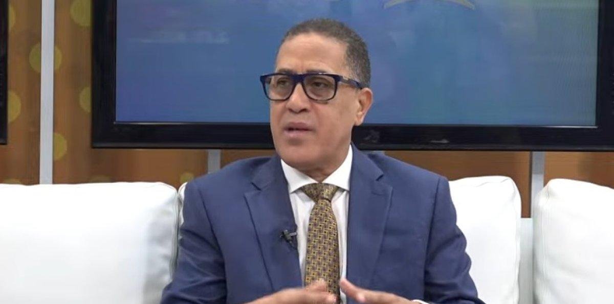 ¿Cuántas aulas han sido entregadas por Infraestructura Escolar?