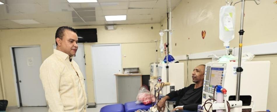 SNS garantiza el suministro a programas de diálisis y nutrición