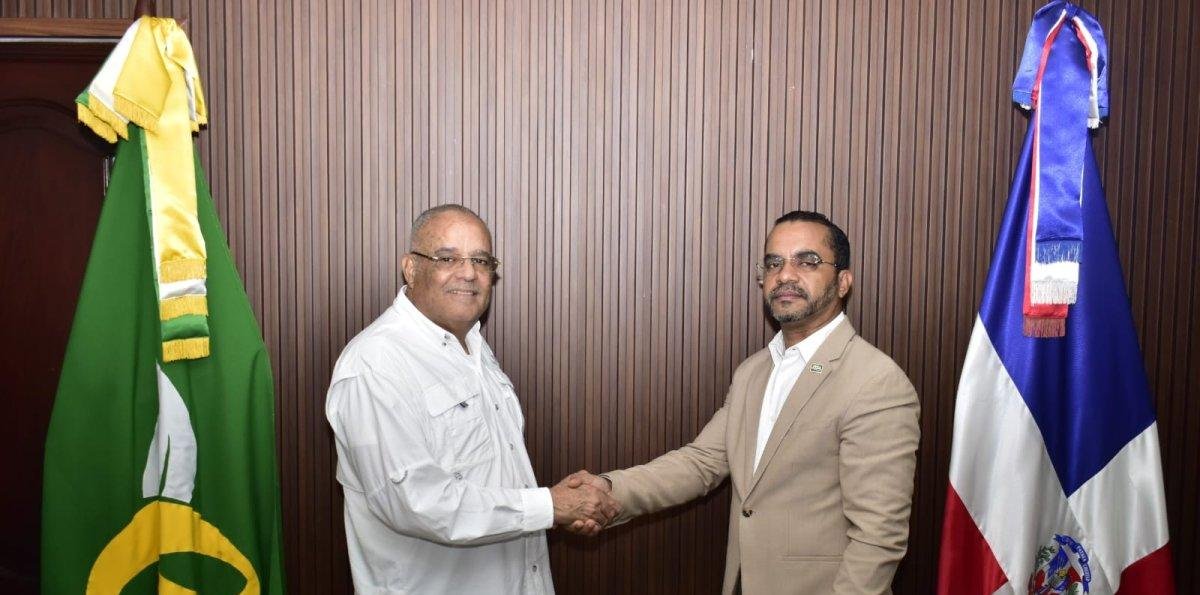 ITLA y Embellecimiento activan jornada para transformar y reorganizar sus instalaciones