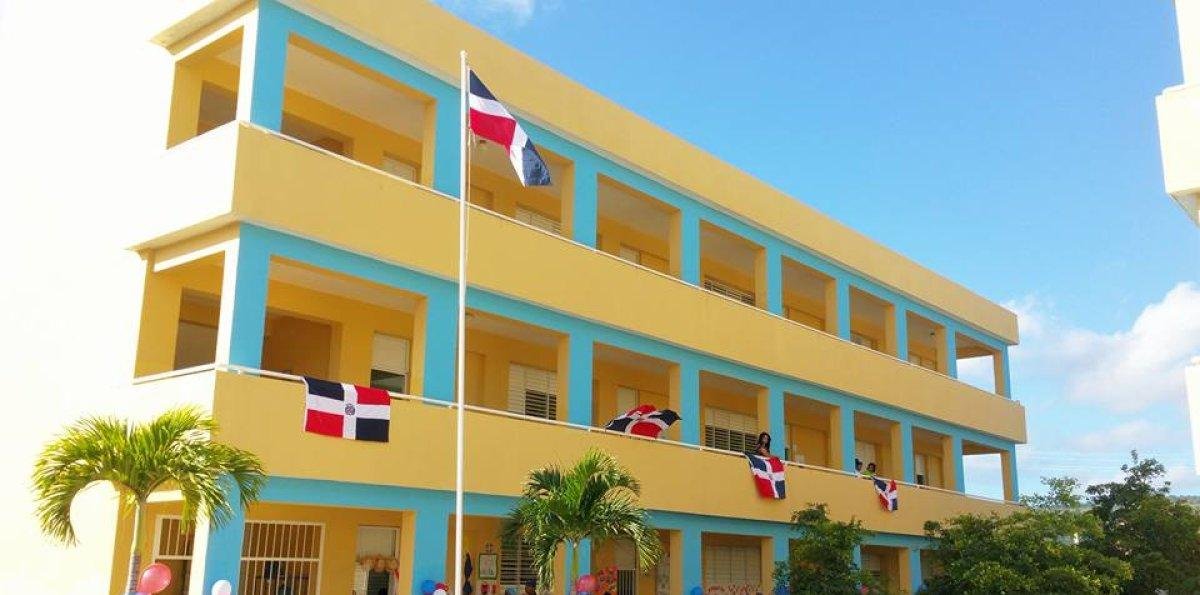 Más inventos y menos tesis y monográficos