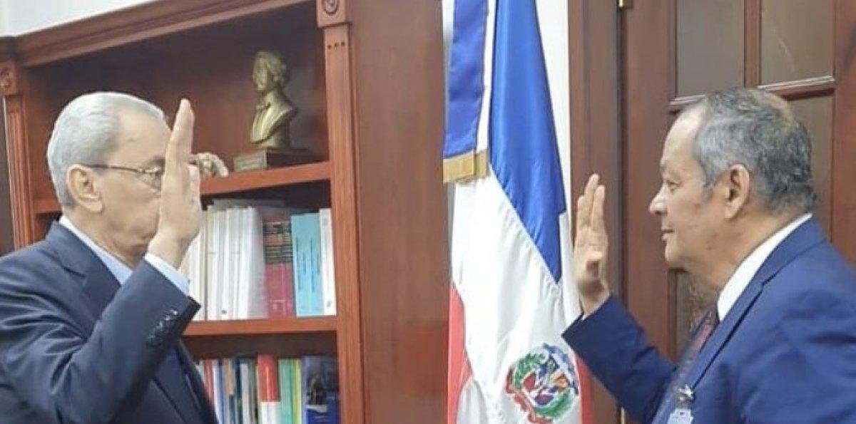 PE designa a subconsultor jurídico y cinco viceministros