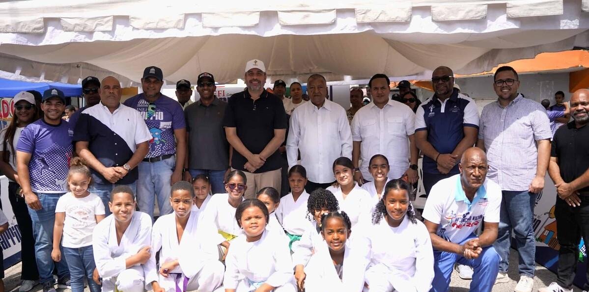 Inefi lleva deporte, salud y esperanza a Madre Vieja Norte con jornada comunitaria