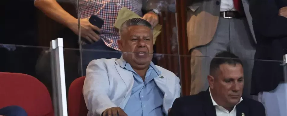 Juez prohibe salida del país y cita a declarar a Tapia por irregularidades en fútbol argentino