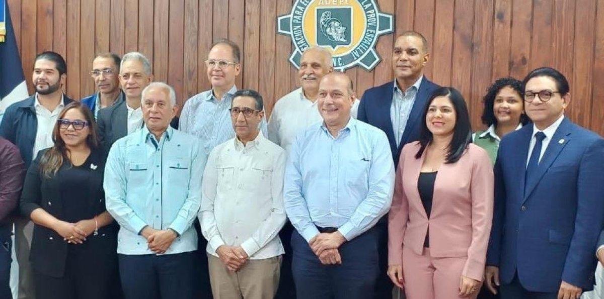 Lanzan declaración de Moca para el desarrollo y solicitan autopista expreso Cibao Central