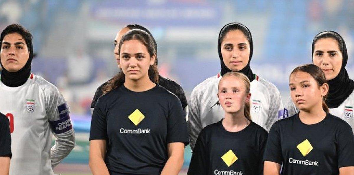Protesta silenciosa: selección femenina de Irán ignora el himno nacional en la Copa de Asia