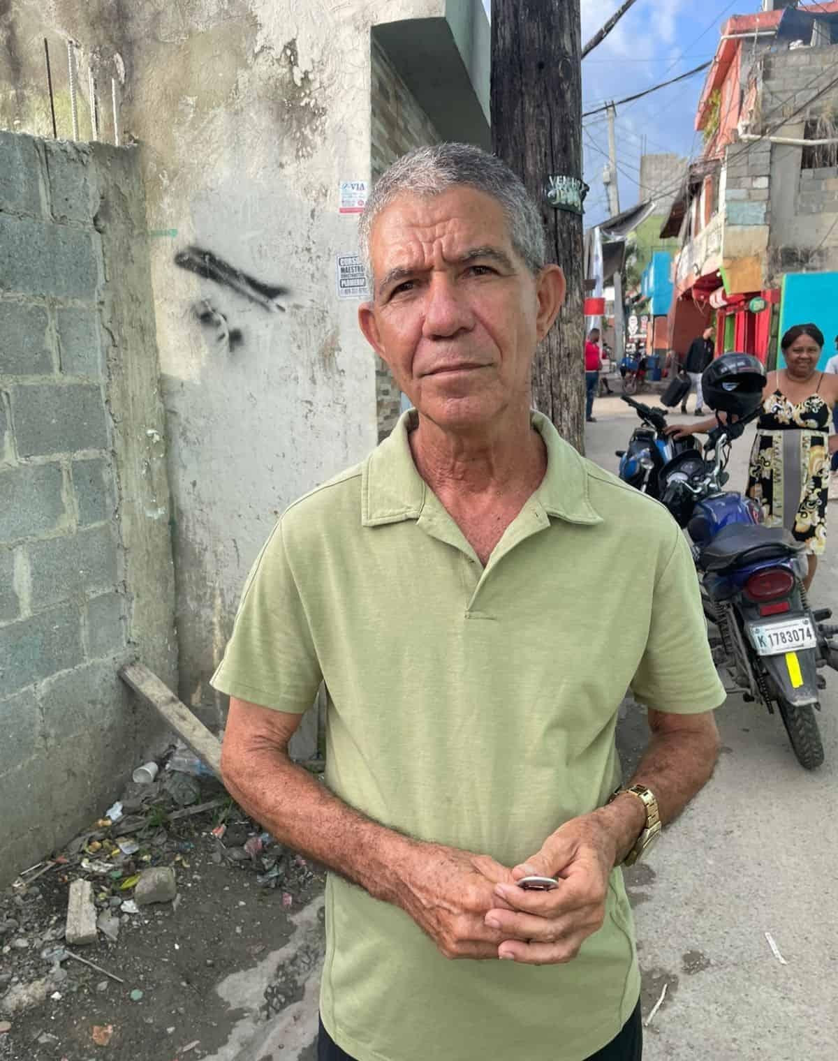 Perdió el trabajo de toda una vida: propietario de edificio que colapsó en Villa Mella espera ser compensado