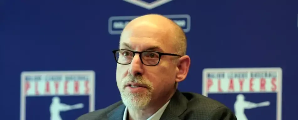 Meyer, nuevo jefe del sindicato, descarta tope salarial, defiende agencia libre y arbitraje