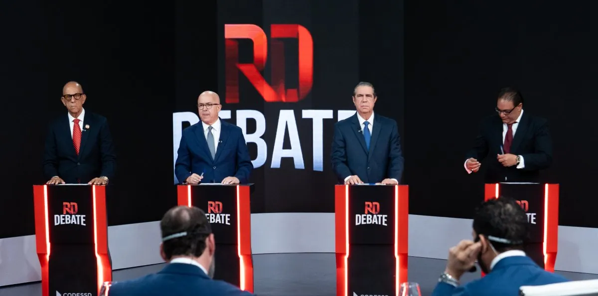 Codessd marca un precedente con el primer debate entre aspirantes presidenciales de un mismo partido