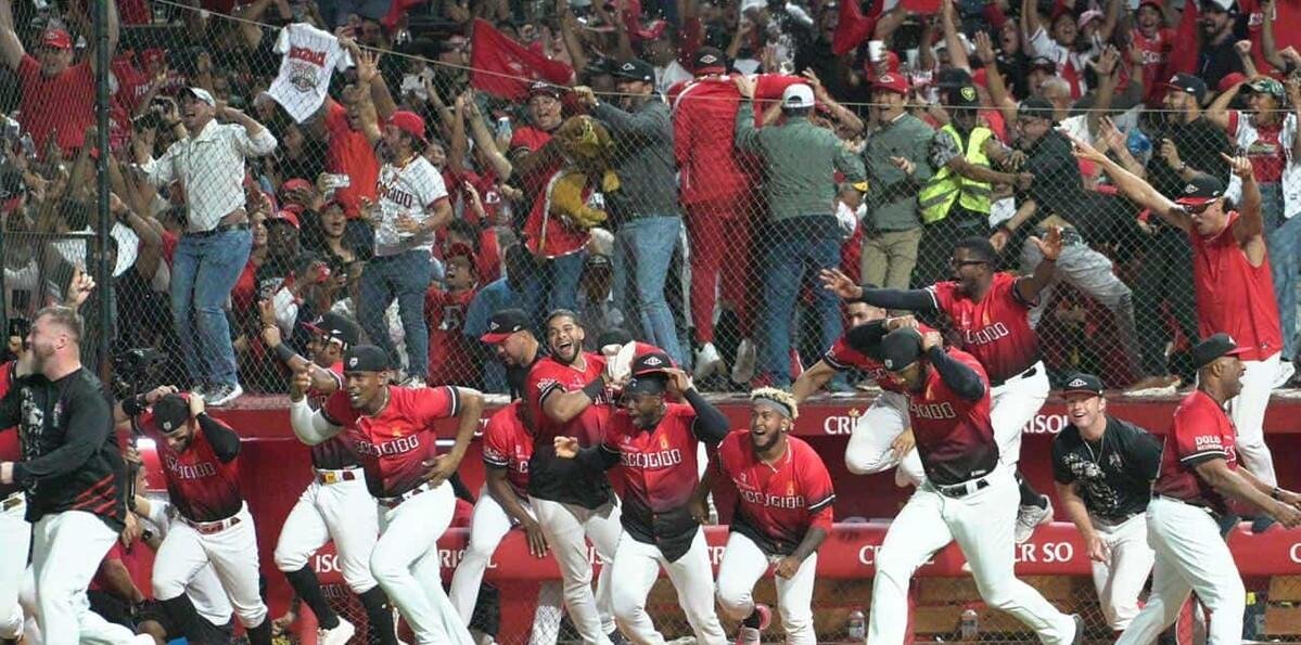 Los Leones del Escogido cumplen 105 años, este martes