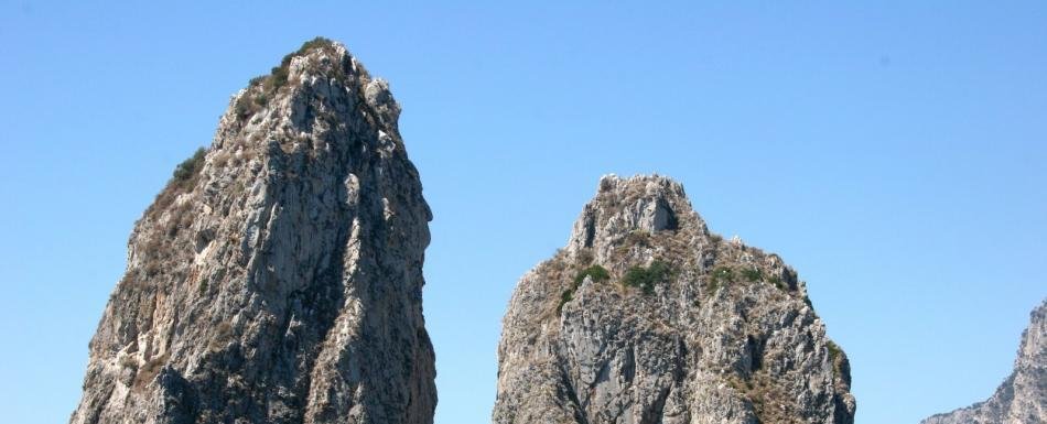 Un temporal destruye el Arco de los Enamorados, símbolo del litoral del sur de Italia