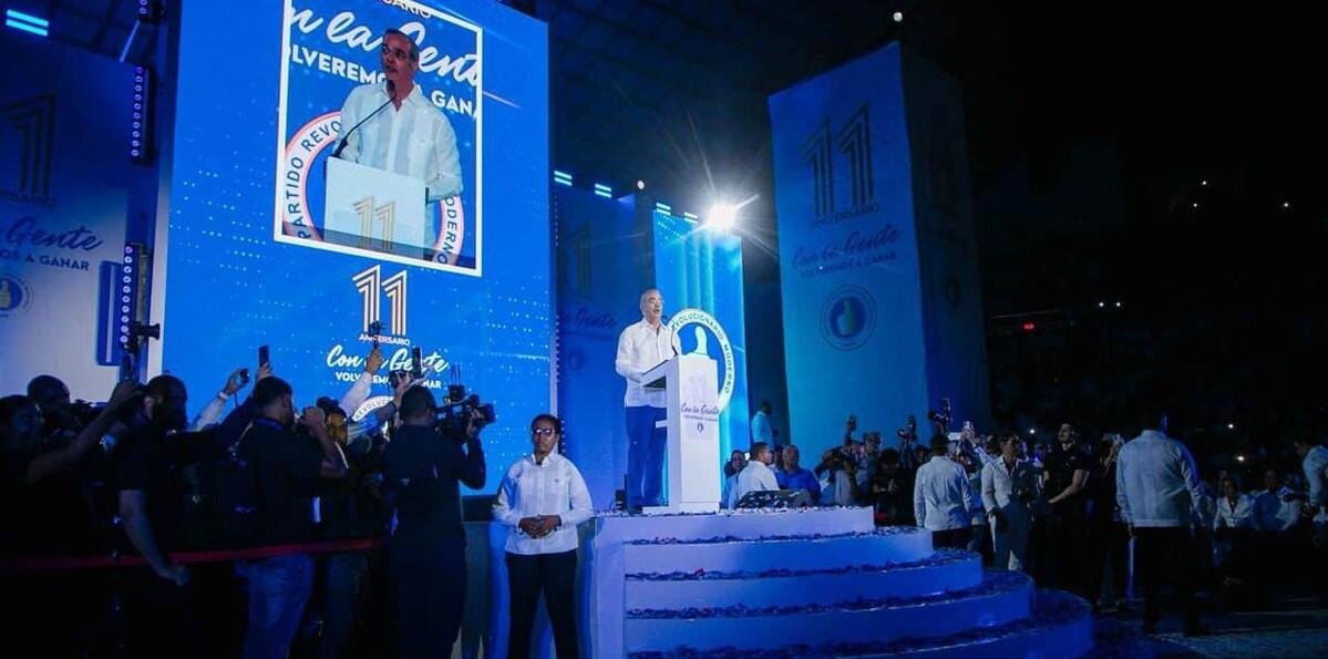 Presidente Abinader define al PRM como el motor de cambio más auténtico del país